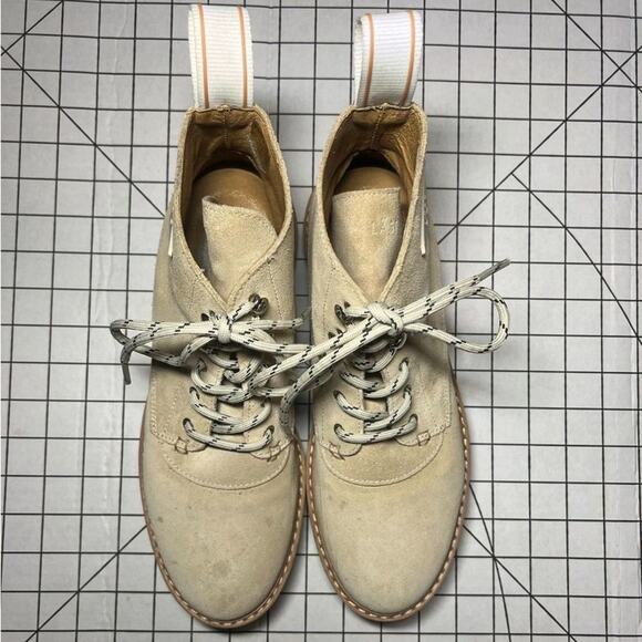 LÄST Rocky Suede Neutral Beige Platform Lace Up Boots Women's Size 41 US 8  Nice - Picture 6 of 7